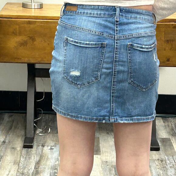Garage Denim Mini Skirt Size Large - Picture 2 of 5